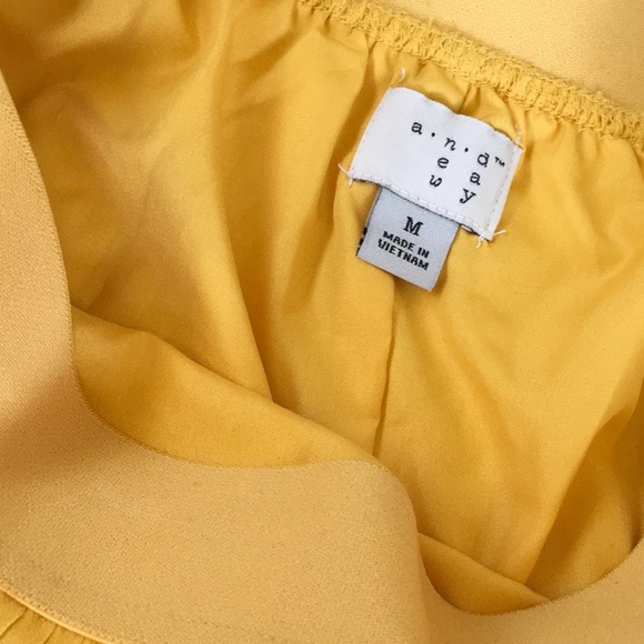 A New Day Yellow Gold Pleated Skirt M - Picture 2 of 6